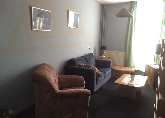 De Blauwe Vogel Hotell 2*